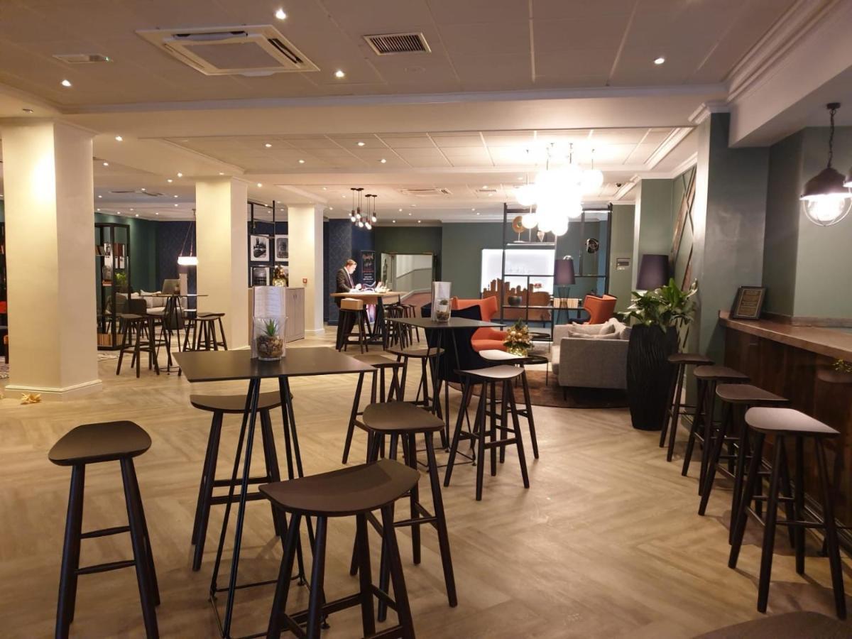 Mercure Cardiff North Hotel Exterior foto